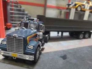Western Star 4864 (1970) Quarries LKN, ALTAYA, 1:43 DIECAST, NEW UNOPENED BOX - Picture 1 of 9