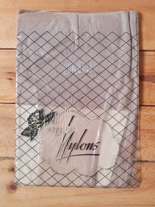 Calze nylon trasparente vintage 15 denari completamente alla moda anni 50 - beige 10,5 - Foto 1 di 2