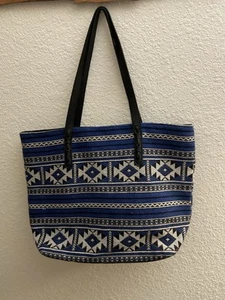 Bueno Southwest inspirierte blaue Stofftasche gefüttert Reißverschlusstasche - Bild 1 von 7