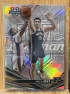 2022-23 Bowman’s Best University U Zach Edey Refractor Purdue RC #74