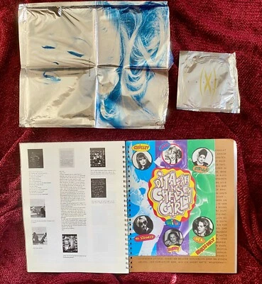 MADONNA 1st GERMAN EDITION SEX PROMO NUMBERED BAG DITA EROTICA COMPLETE CD & BAG - Image 1 of 4