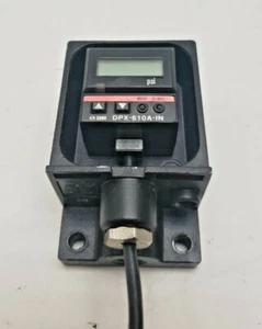 SUNX DPX-610A-IN Digital Pressure Sensor #11742 - Picture 1 of 6