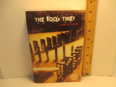 children's fiction THE BOOK THIEF by MARKUS ZUSAK 2006 advance reader / arc / pb - Image 1 of 4