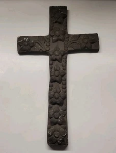 Hermoso colgante de pared floral cruz de metal vintage de 16,25" x 10" cristianismo  - Imagen 1 de 4