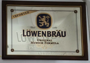Specchio bar vintage Lowenbrau - cornice legno 24"X 18" originale Monaco formula buono - Foto 1 di 7