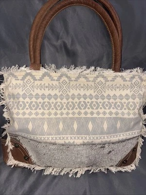 Myra верхняя ручка сумка Dove серый черный холст кожи меха хлопок бахрома запонки - Изображение 1 из 4