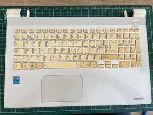 TESTED Toshiba Satellite L50t-C L50-C Series Palmrest UK Keyboard G75 - Afbeelding 1 van 2