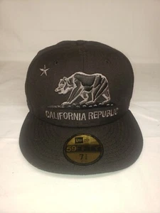 Sombrero ajustado New Era California Bear Republic negro, oso gris oscuro, talla 7 3/8 - Imagen 1 de 6