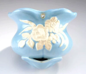 RARE - Weller - Vintage “Cameo” Art Pottery Hanging Basket Planter - Picture 1 of 9