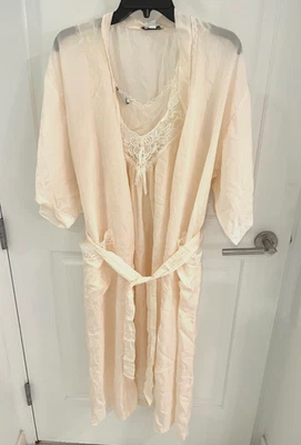 Conjunto de bata y camisón vintage Carole Hochman Peignoir 100 % seda rosa PETITE Foto 1 de 4