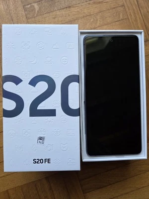 Samsung Galaxy S20 FE SM-G780G/DS 128GB Cloud Navy Blau - Bild 1 von 4