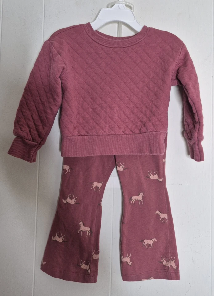 Camisa y Pantalones Carter's Manga Larga Patrón Edredón Conjunto Niña Pequeña 24M  Foto 1 de 4