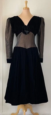Vintage 80's Black Velvet Dress with Structured Waist and Dramatic Puff Sleeves - Image 1 of 4