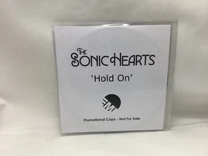 The Sonic Hearts Hold on 1 track promo Cd Single EMI - Imagen 1 de 1