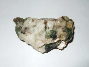 - Raw Minerals Crystal Therapy - GREEN TOURMALINE on ALBITE (94) Brazil - Picture 1 of 2