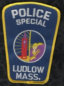 👀😂😍👌 Ludlow Massachusetts Police Schulteraufnäher - Bild 1 von 2