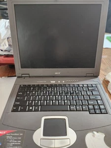 Vintage Acer TravelMate 290 Intel Pentium 15" Windows Vista Laptop - Untested - Picture 1 of 4