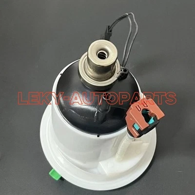 Conjunto de filtro de combustible WGC500150 para Land Rover Range Rover / Sport 2004-13 4,4 L Foto 1 de 4