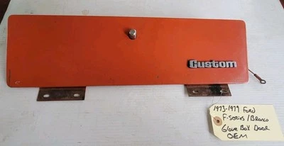 Ford Truck 1973-79 serie F Bronco rojo guantera personalizada puerta OEM F1050 F250 F350 Foto 1 de 4