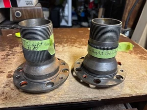 MG-TA, MG-TB, MG-TC REAR AXLE HUB, RIGHT & Left & REAR AXLE HUBS Used Original - Picture 1 of 8