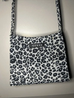  Bolso Bandolera Guess Vintage Y2K, Negro Y Gris Estampado Leopardo Mini Foto 1 de 4