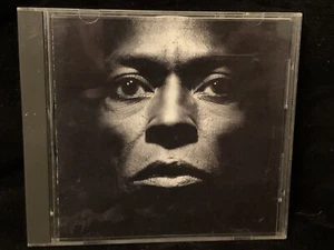 MILES DAVIS - Tutu by Miles Davis - CD, 1986, Warner Bros SOLID SILVER (no ifpi) - Imagen 1 de 4