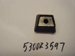 POULAN NEW INSULATOR PN 530023597   S25DA, S5CVA - Picture 1 of 1