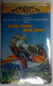 Chitty Chitty Bang Bang   Disney  Classic Clamshell    VHS Tape      New Sealed - Picture 1 of 6