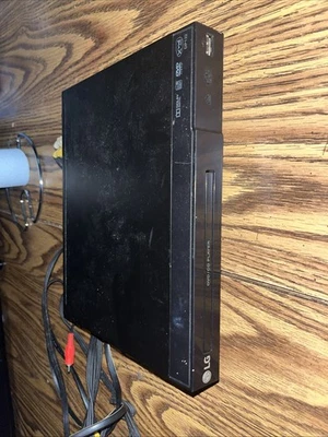 Reproductor Blu-ray LG BP350 con Wi-Fi Foto 1 de 3