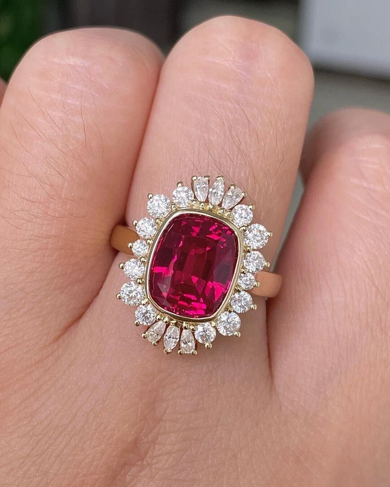 4.48 Ct Cushion Cut Natural Ruby & Diamond Engagement 14K Ring Yellow Gold Sz 8 - Image 1 of 4