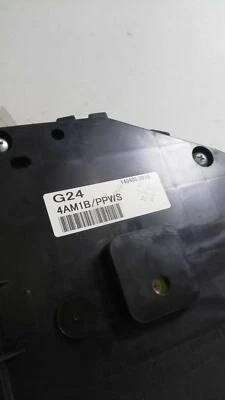 2015 INFINITI Q70 Speedometer Gauge OEM Black 3.7L 117K Miles NJ25-17671 - Image 1 of 3