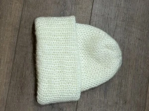 Aris Knit Beanie Ivory Cream Fluffy Made USA Adult One Size - Picture 1 of 5