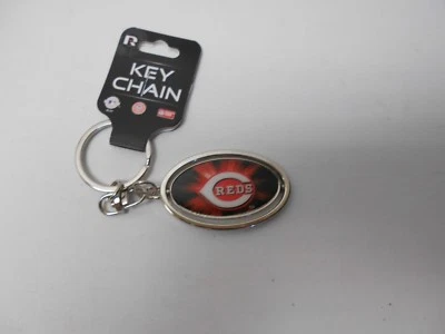 Cincinnati Reds Spinner Key Chain.Flips to different Logos. Very Nice  #387/495A - Image 1 of 2