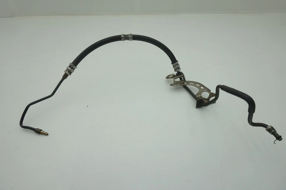 Manguera de presión de dirección asistida con soporte 98734764900 Porsche Cayman S 987C 2008 Foto 1 de 4