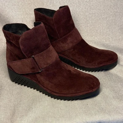 Botines Fly London de gamuza granate. Talla 41-10 Foto 1 de 4