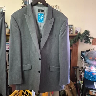 Marc Ecko Mens Gray Size 44 R Suit Jacket Blazer 2-Button Sports Coat Cut & Sew - Image 1 of 4