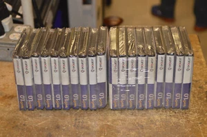 19 NEW SYQUEST SparQ 1.0 GB Drive Cartridges *SEALED* - Afbeelding 1 van 3