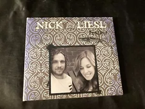 CD: NICK & LIESL "FEATHER" 2011 RARE 13 TRACKS CARDBOARD CASE - Imagen 1 de 4