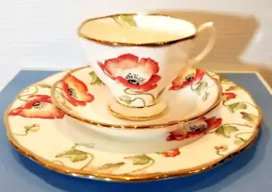 Royal Albert 100 Years 1970 Poppy Teacup Saucer and Plate 3 Pc Box w/ta 40017570 - Picture 1 of 9