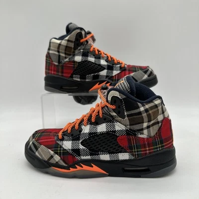 Nike Kid's Size 5.5 Air Jordan 5 Retro (FD4814 008) Sneaker Trainer Basketball - Image 1 of 4