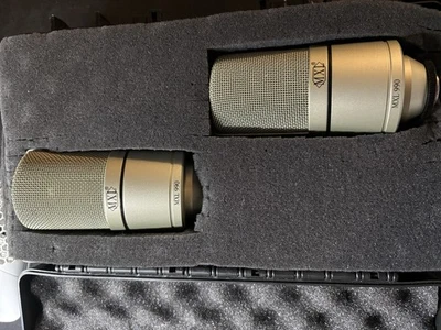 MXL 990 Condenser Microphone Pair w/case - Image 1 of 4