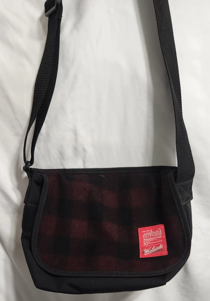 Bolsa carteiro Manhattan Portage WOOLRICH vermelha xadrez preta cordura em excelente estado usado  - Imagem 1 de 4