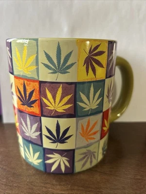 Taza de café hoja multicolor 20 oz hermoso mango de oliva e interior Foto 1 de 3