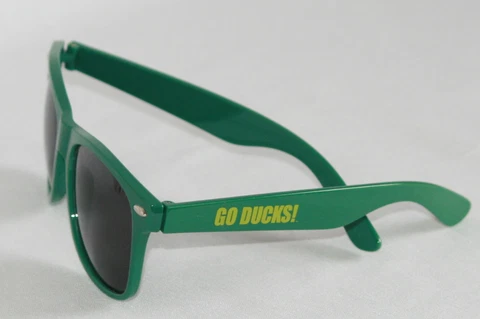 University of Oregon Ducks Green Sunglasses GO DUCKS! Oregon Alumni Association Cover
