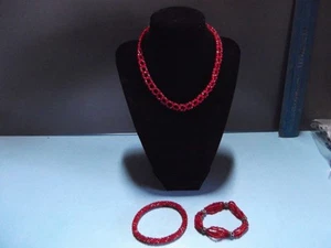 Fashion Jewelry Set Red Plastic Necklace and 2 Bracelets - Picture 1 of 7