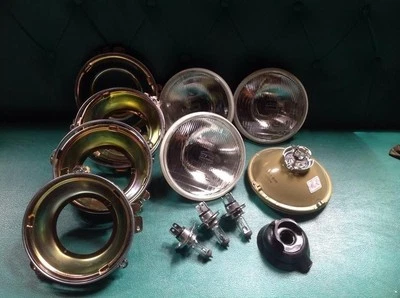 Head Lights Lamps BEAM H4 SET MAZDA RX1 RX2 RX3 RX4 RX-1 RX-2 RX-3 RX-4 Foto 1 de 4