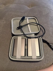 Two SAMSUNG T7 2TB, Portable SSD, External USB Gray (2) Plus Case - Photo 1/6