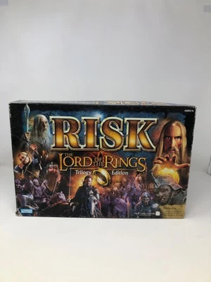 Risk: Lord of the Rings Trilogy Edition - Image 1 of 4