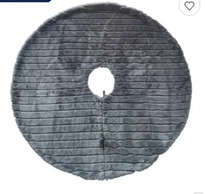 Bee And & Willow Christmas Tree Skirt Decor Faux Fur New 47 Inch Grey Holiday - Image 1 of 4