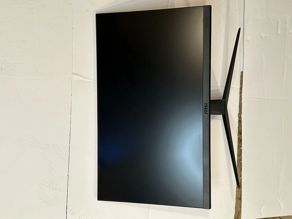 MSI Optix G272 27'' IPS LED LCD FreeSync Gaming Monitor - Image 1 of 4